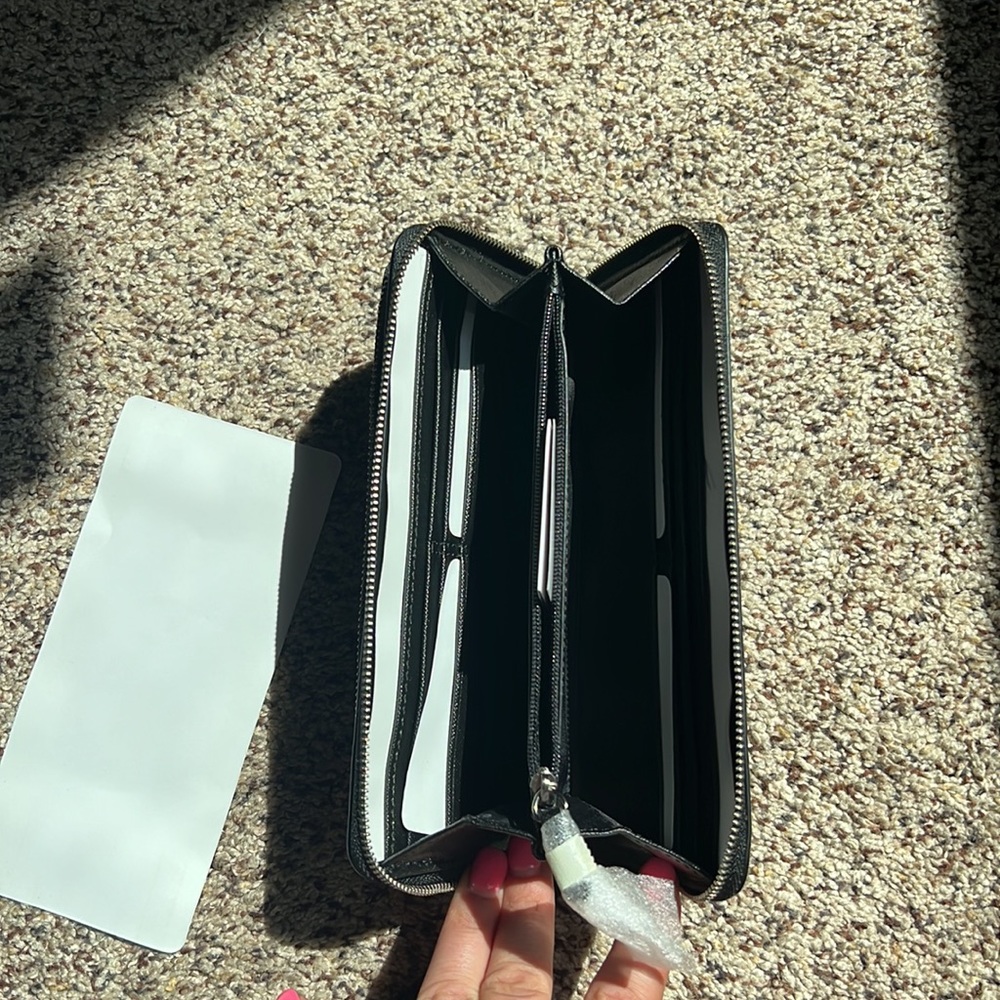 NWT COACH black leather wallet/ wristlet - Picture 4 of 10